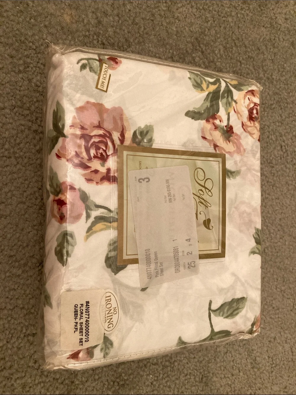 Floral queen size- White with Pink Rose Print